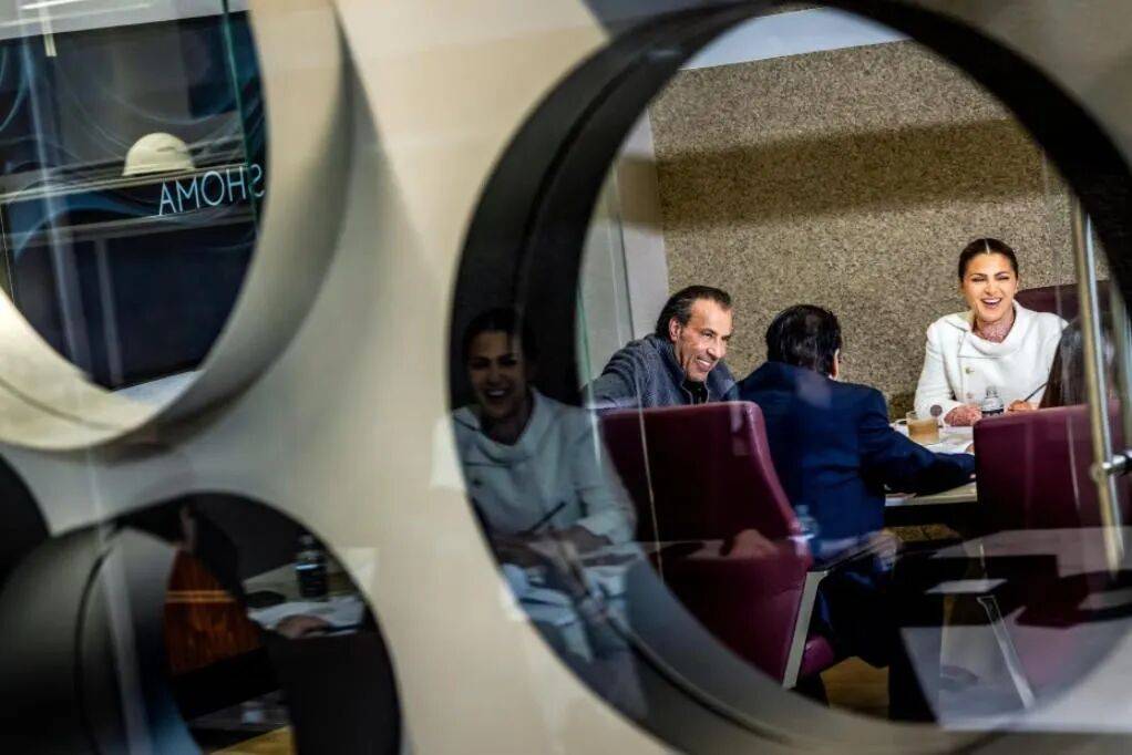 通道+会员简直能一辈子不跟普通人打交道了j9平台美国富豪的VIP世界!各种VIP(图8) 通道+会员简直能一辈子不跟普通人打交道了j9平台美国富豪的VIP世界!各种VIP(图8)